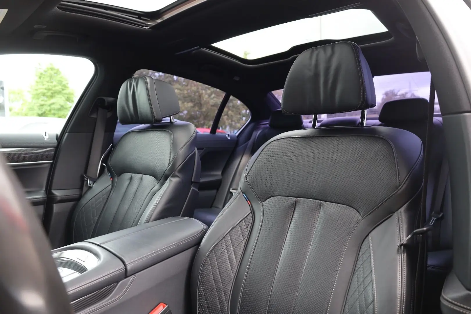 740Li/360*/PANO/MASSAGE/AIRMATIC/HK/SHZ/SBL/R20
