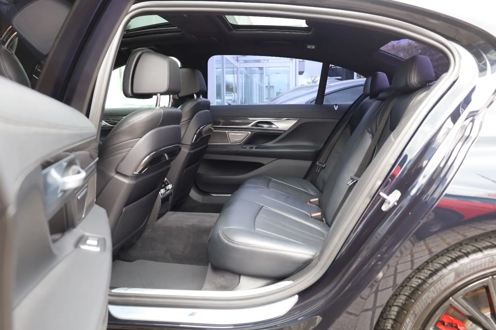 740Li/360*/PANO/MASSAGE/AIRMATIC/HK/SHZ/SBL/R20