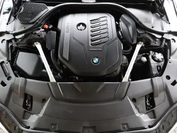 740Li/360*/PANO/MASSAGE/AIRMATIC/HK/SHZ/SBL/R20