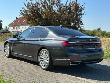 740d xDrive *LEDER NAPPA ZIMT*ABSOLUT VOLL*