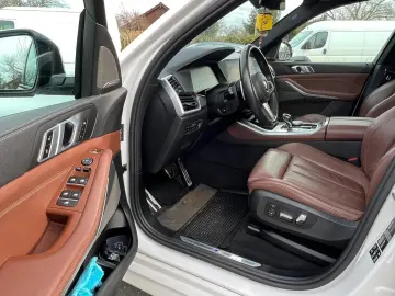XDrive 30dA M Sport AHK Laser StHz Pano HuD