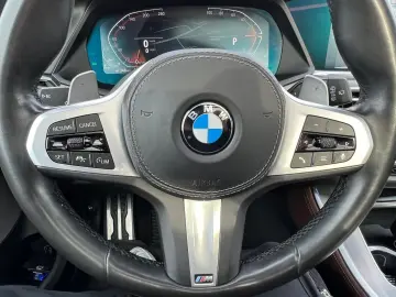 XDrive 30dA M Sport AHK Laser StHz Pano HuD