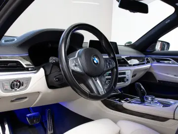 740d xD M-Sport HuD Massage H&K StandH.360°SoftC