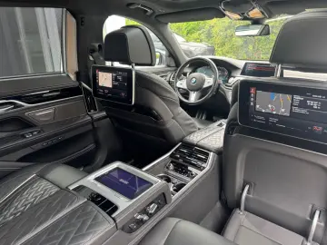 740 L d xDrive M Sport Individual Executive Fond