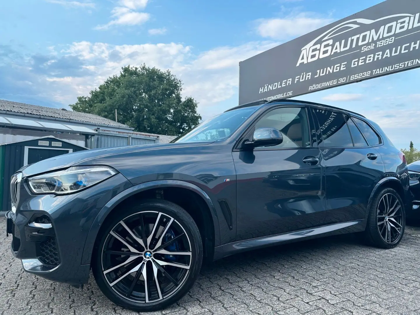 X5 xDr40d M Sport PANO*B&W*Massage*AHK*Standh*22