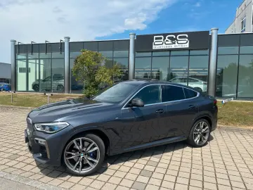 X6 M50d,ACC,HUD,SKYL,LASER,B&W,AHK,22