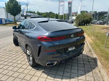 X6 M50d,ACC,HUD,SKYL,LASER,B&W,AHK,22