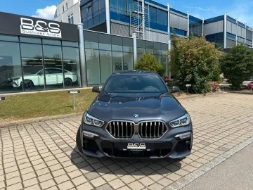 X6 M50d,ACC,HUD,SKYL,LASER,B&W,AHK,22