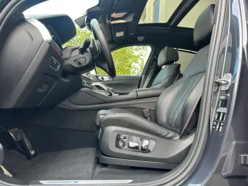 X6 M50d,ACC,HUD,SKYL,LASER,B&W,AHK,22
