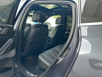 X6 M50d,ACC,HUD,SKYL,LASER,B&W,AHK,22