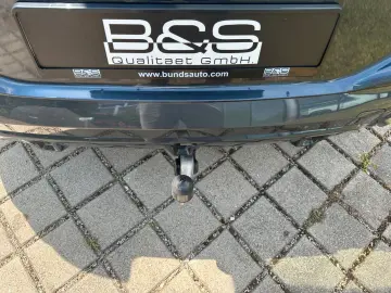 X6 M50d,ACC,HUD,SKYL,LASER,B&W,AHK,22