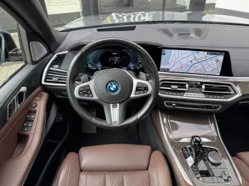 X5 xDrive45e Laser AHK DA Prof PA+ B&W HuD 22