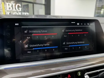 X5 xDrive45e Laser AHK DA Prof PA+ B&W HuD 22