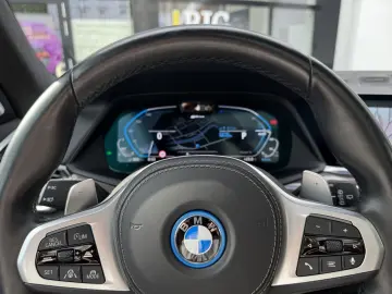 X5 xDrive45e Laser AHK DA Prof PA+ B&W HuD 22