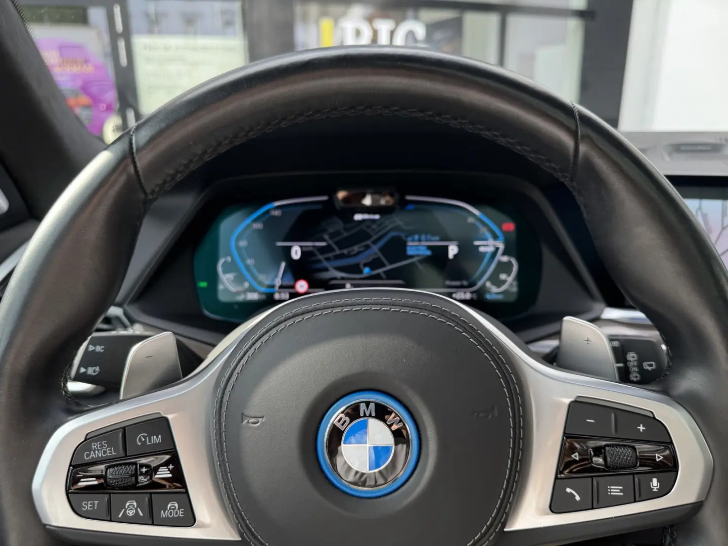 X5 xDrive45e Laser AHK DA Prof PA+ B&W HuD 22