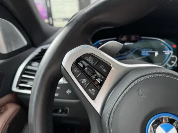 X5 xDrive45e Laser AHK DA Prof PA+ B&W HuD 22