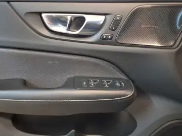 S60 B4 B Geartronic RDesign