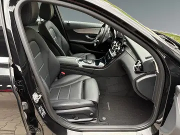 C 220d LIM AUTOMATIK - NAVI*APP*LEDER*AVANTGARDE