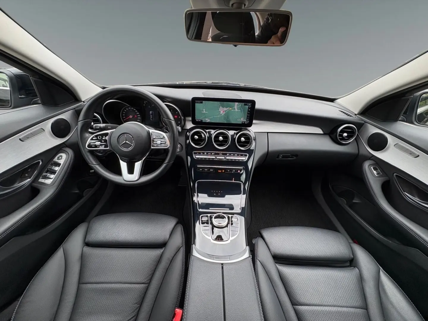 C 220d LIM AUTOMATIK - NAVI*APP*LEDER*AVANTGARDE