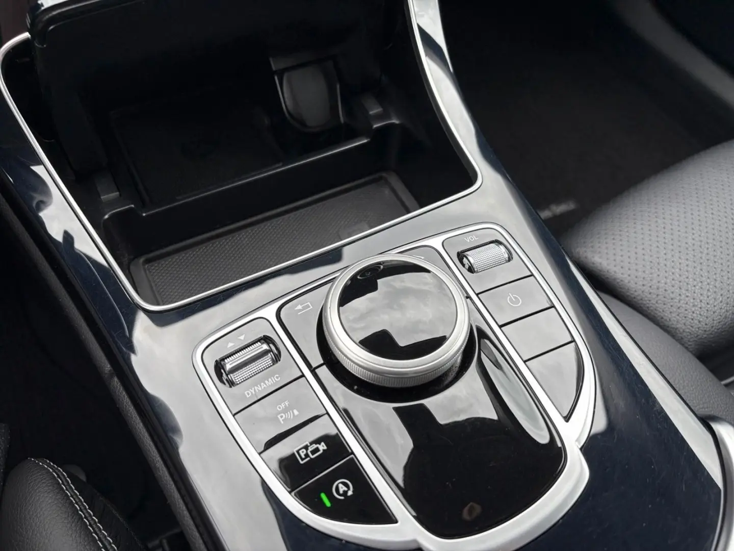 C 220d LIM AUTOMATIK - NAVI*APP*LEDER*AVANTGARDE