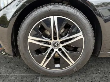 C 220d LIM AUTOMATIK - NAVI*APP*LEDER*AVANTGARDE