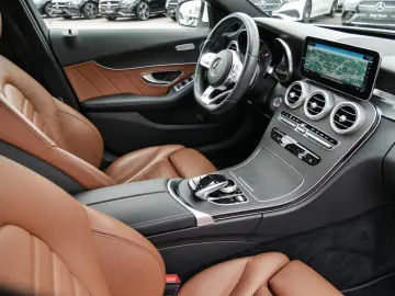 C 300 e 4MATIC |AMG|KEYL|LED|COMAND|KAM|HUD|TOTW