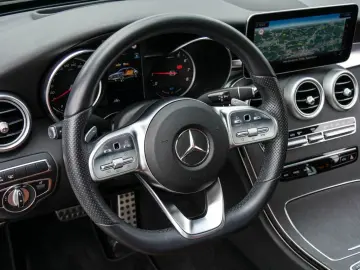 C 300 e 4MATIC |AMG|KEYL|LED|COMAND|KAM|HUD|TOTW