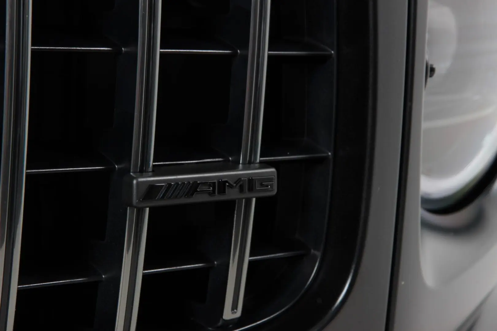 G 63 AMG Vollausstattung Neuwertig