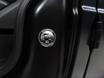 G 63 AMG Vollausstattung Neuwertig
