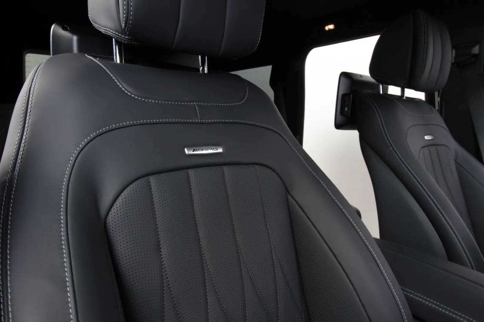 G 63 AMG Vollausstattung Neuwertig