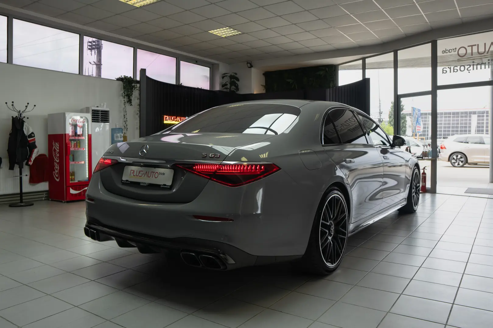 MERCEDES-AMG S 63 S E PERFORMANCE STOC/PPF INTERIOR-EXTERIOR