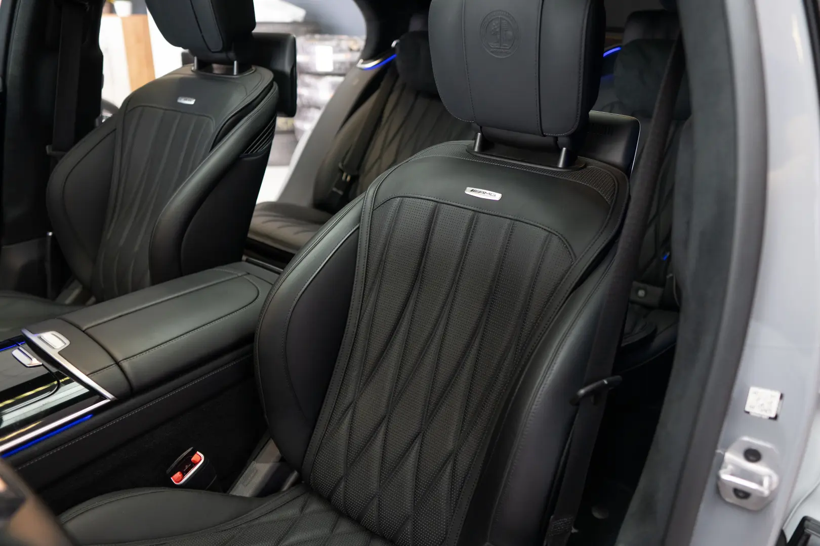 MERCEDES-AMG S 63 S E PERFORMANCE STOC/PPF INTERIOR-EXTERIOR