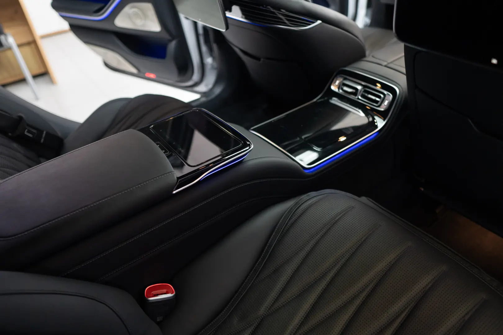 MERCEDES-AMG S 63 S E PERFORMANCE STOC/PPF INTERIOR-EXTERIOR