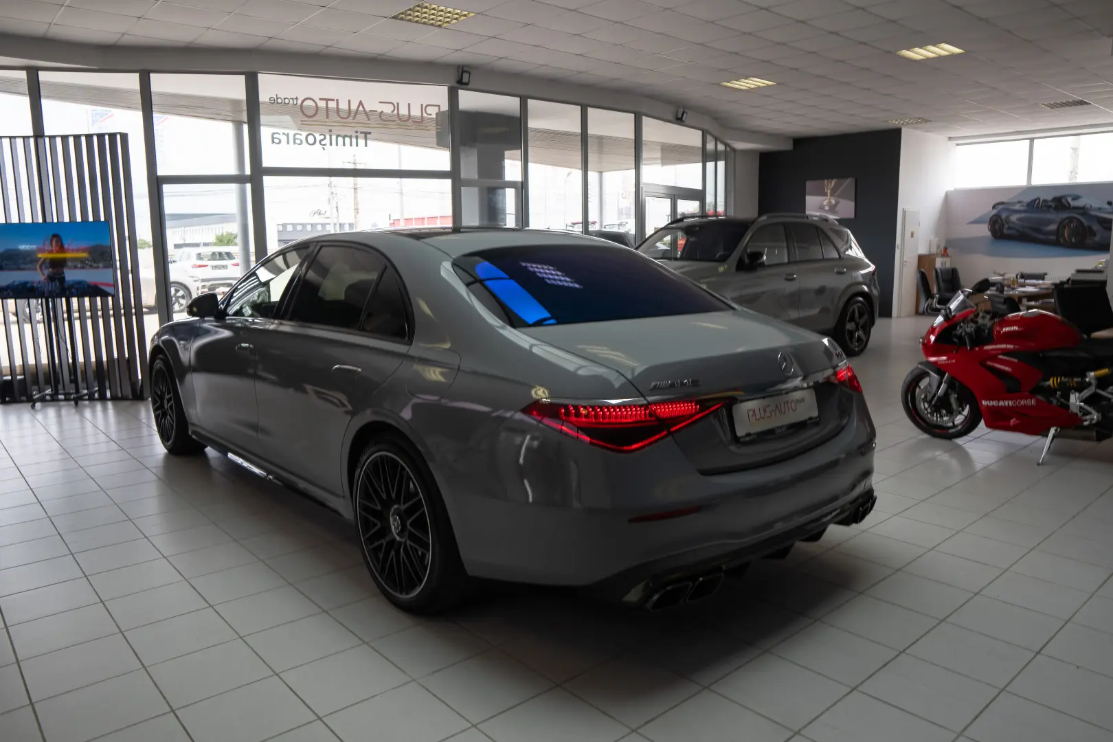 MERCEDES-AMG S 63 S E PERFORMANCE STOC/PPF INTERIOR-EXTERIOR