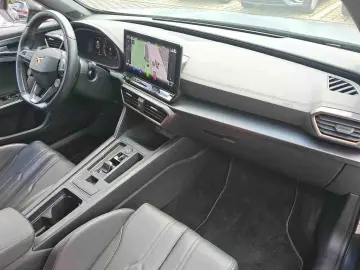 Formentor VZ5 2.5 TSI 4Drive DSG / Beats, Matrix