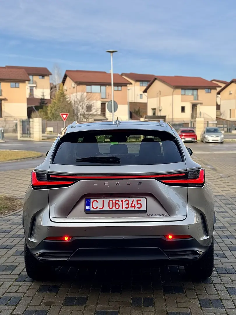 Lexus NX 450h