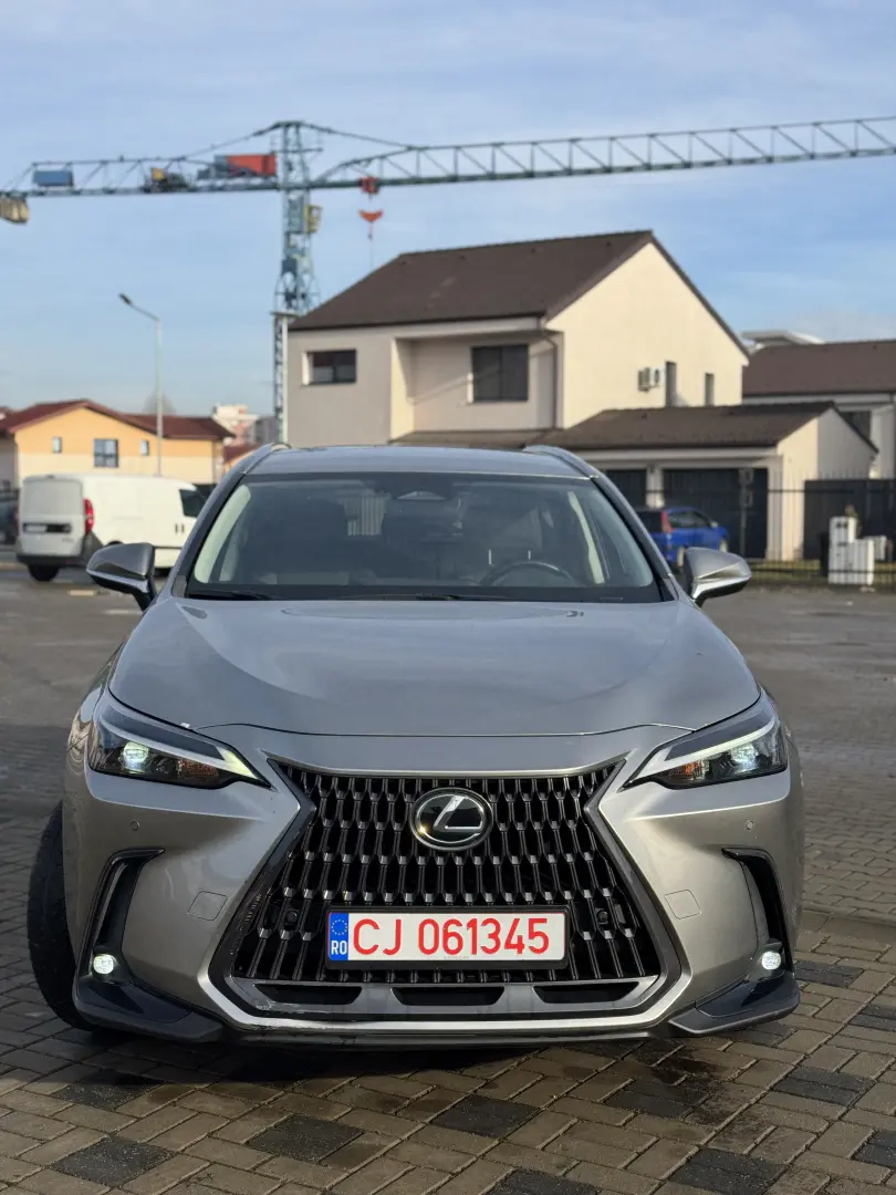 Lexus NX 450h