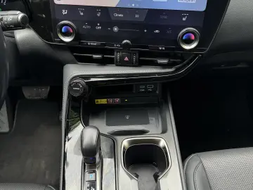 Lexus NX 450h