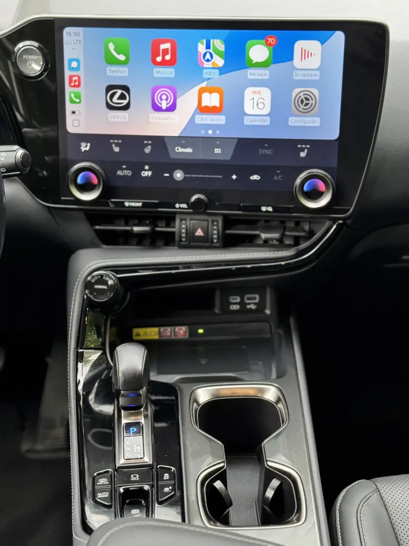 Lexus NX 450h