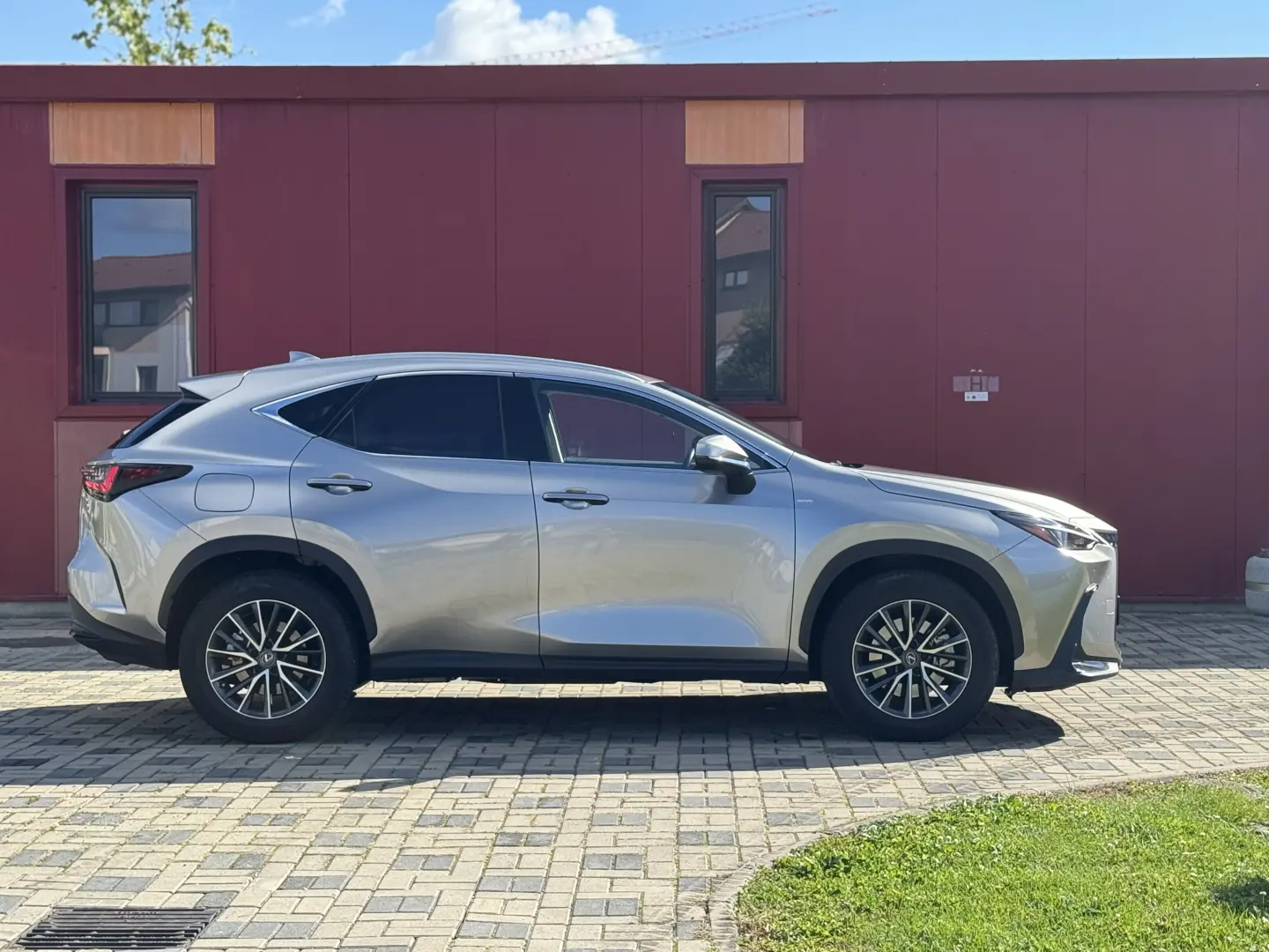 Lexus NX 450h