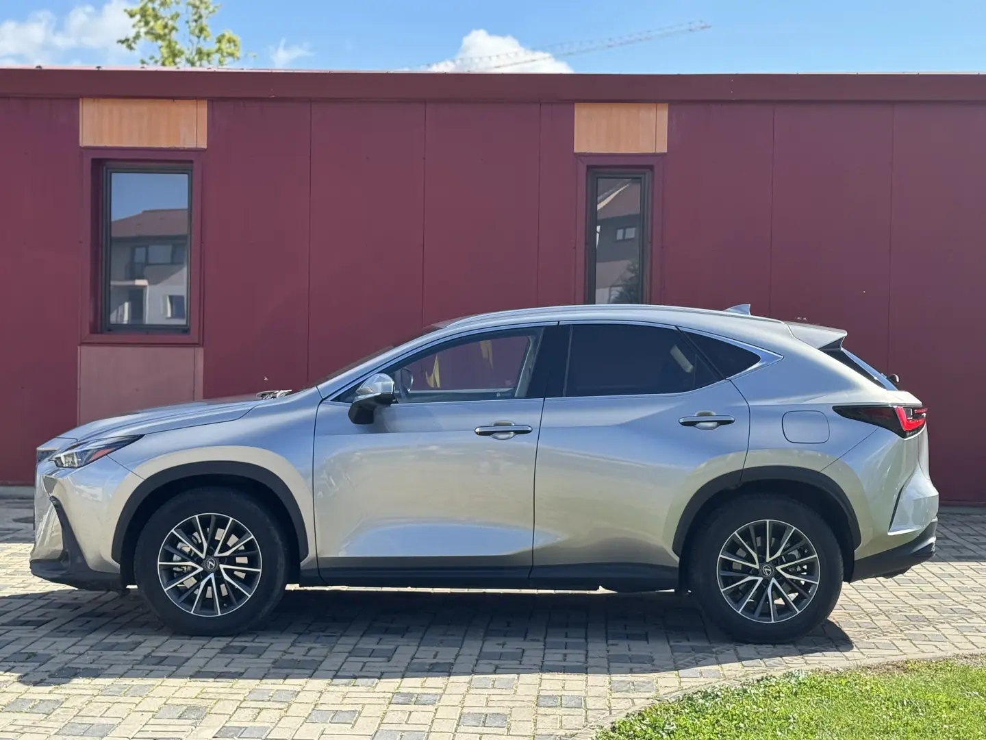 Lexus NX 450h