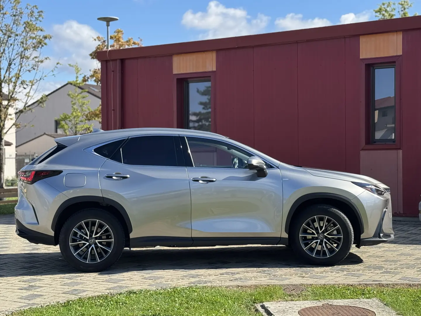 Lexus NX 450h