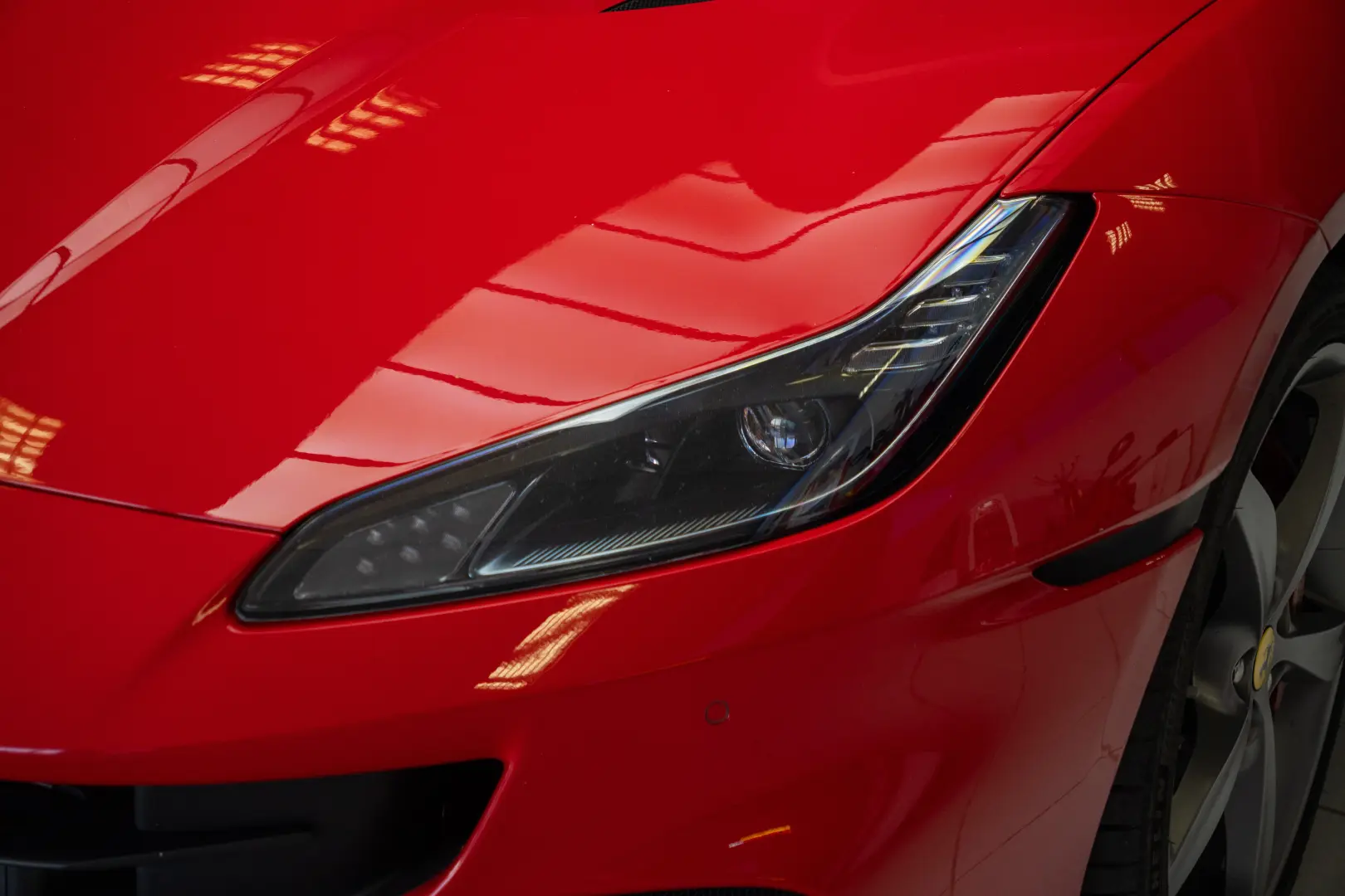 FERRARI Portofino M