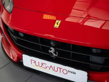 FERRARI Portofino M