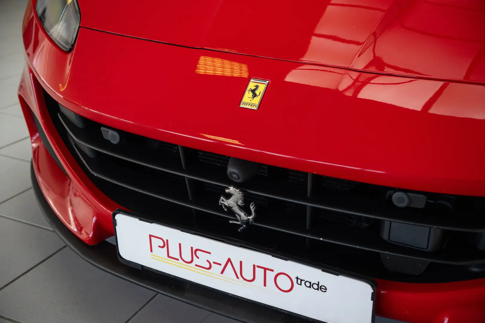 FERRARI Portofino M
