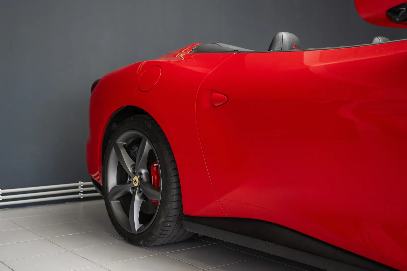 FERRARI Portofino M