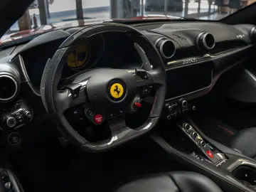 FERRARI Portofino M