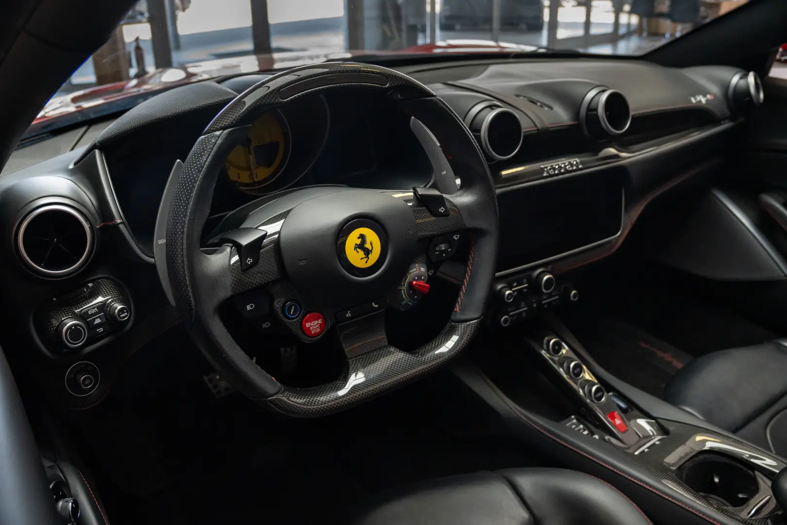 FERRARI Portofino M