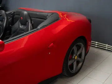 FERRARI Portofino M