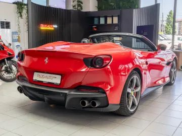 FERRARI Portofino M